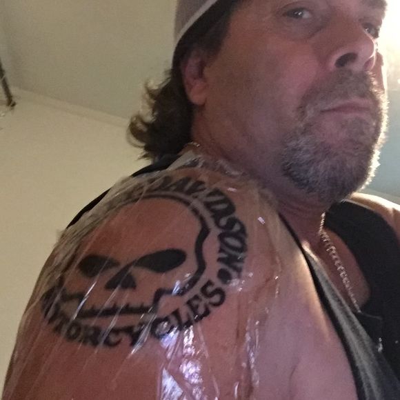 Meet your Posher, Robert - Picture 1 of 1